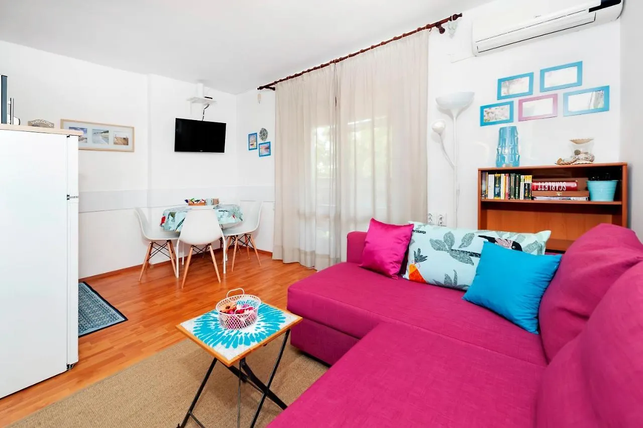 Apartments Aja And Stefy Rovigno 0*,